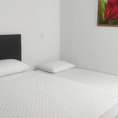 Mar Dos Sonhos Suites Убатуба Экстерьер фото